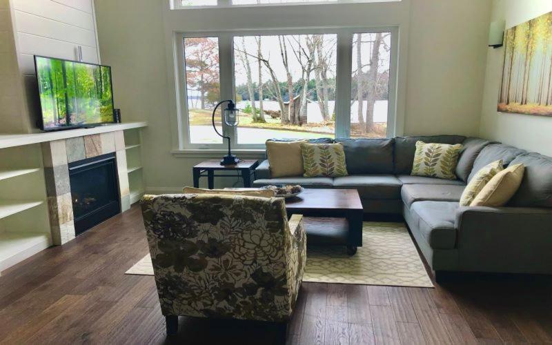 Villas Of Muskoka - Duplex Villa 3A Bracebridge Luaran gambar