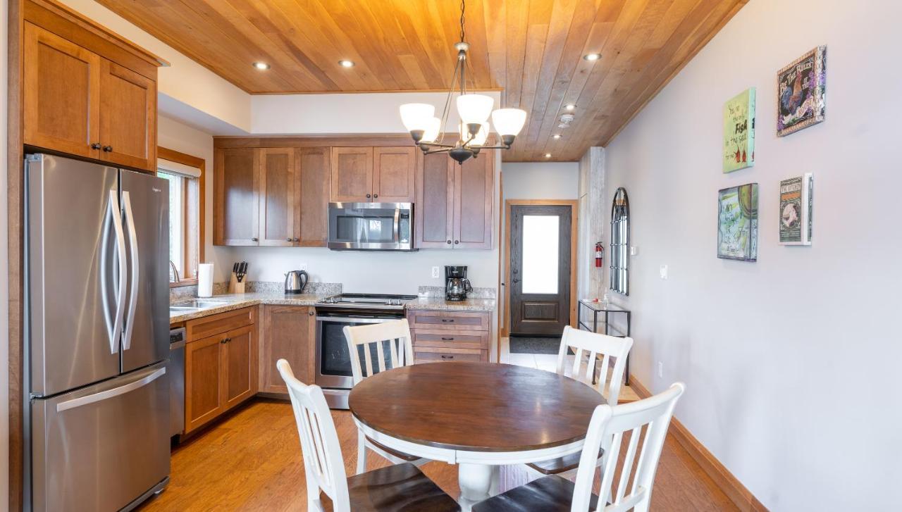 Villas Of Muskoka - Duplex Villa 3A Bracebridge Luaran gambar